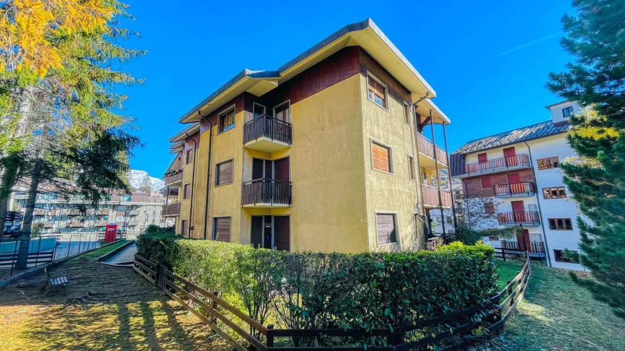 Appartamento Einaudi 11 - Affitti Brevi Italia Бардонечия Екстериор снимка
